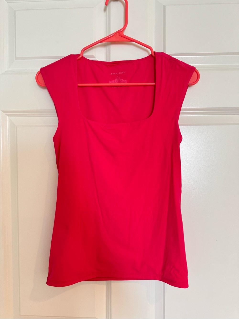 White House Black Market Bright Pink Square-Neck Cap Sleeve Tank